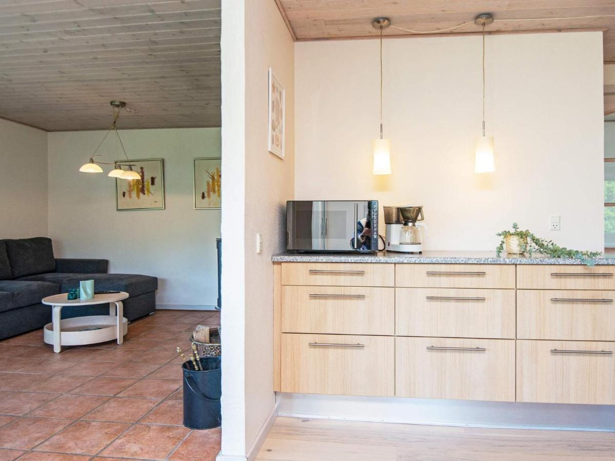 4 Person Holiday Home In B Rkop ボルコップ エクステリア 写真